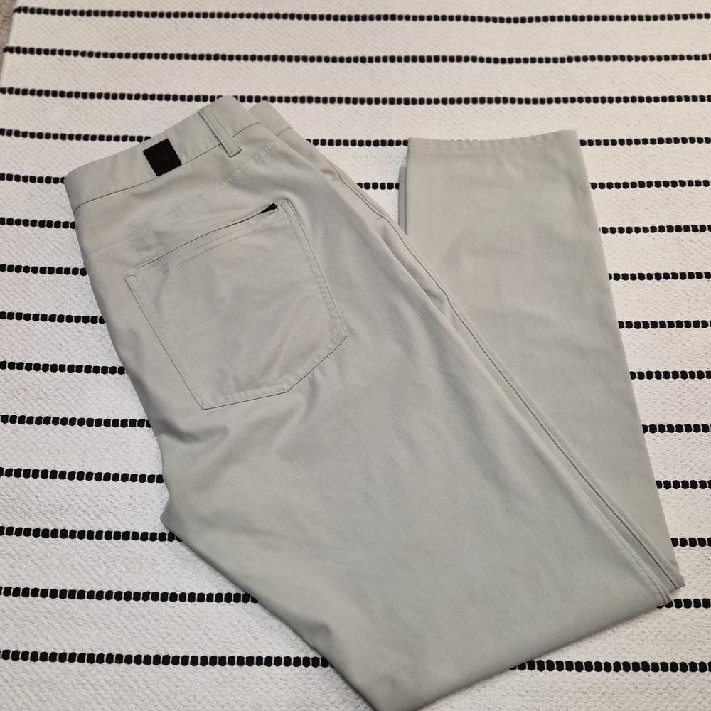 Vuori Light Tan Meta Pants 32x30